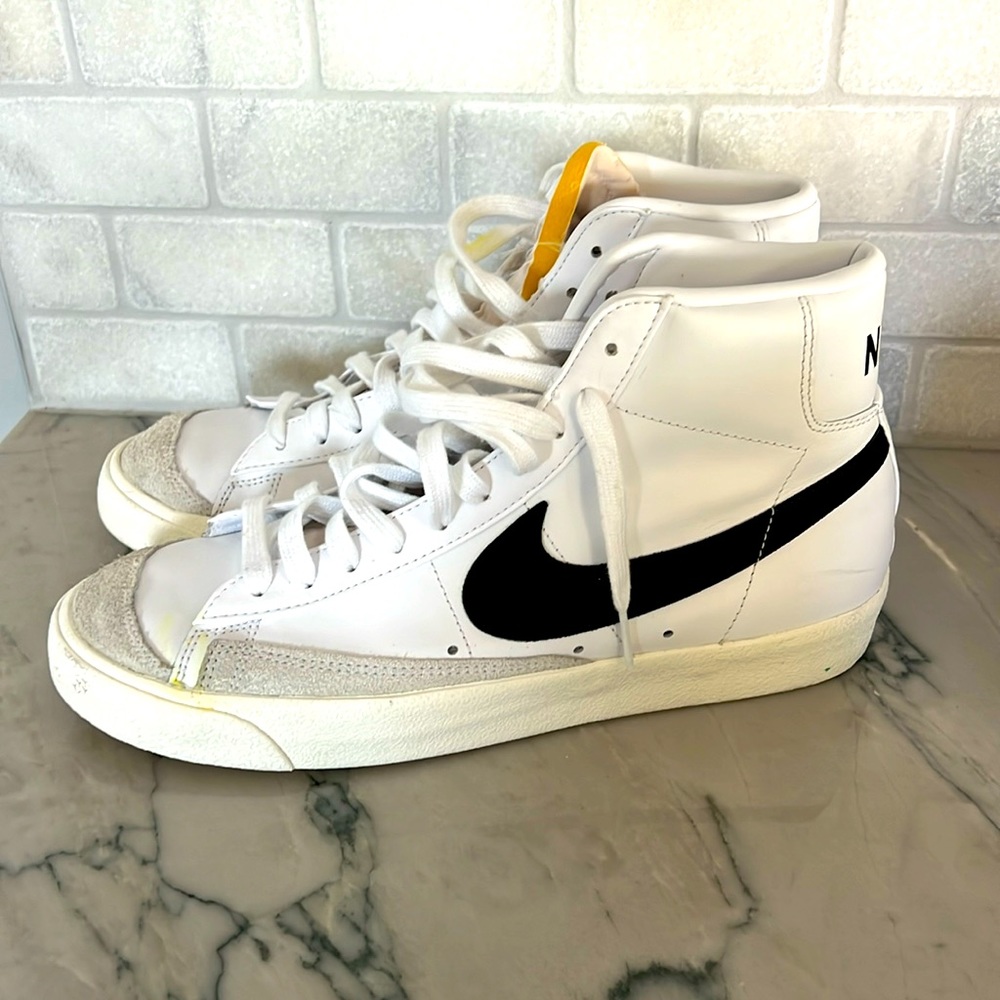 Nike blazer sneaker